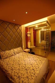 Shanghai Xinyuan Theme Hotel Екстериор снимка